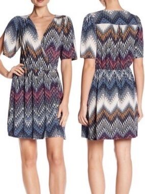 BCBGeneration Printed Surplice Short Sleeve Wrap Style Mini Dress